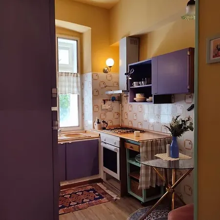 Апартаменты Calm Flat With A Private Terrace