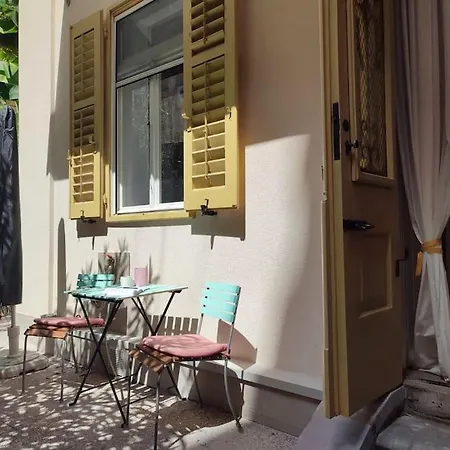 Calm Flat With A Private Terrace